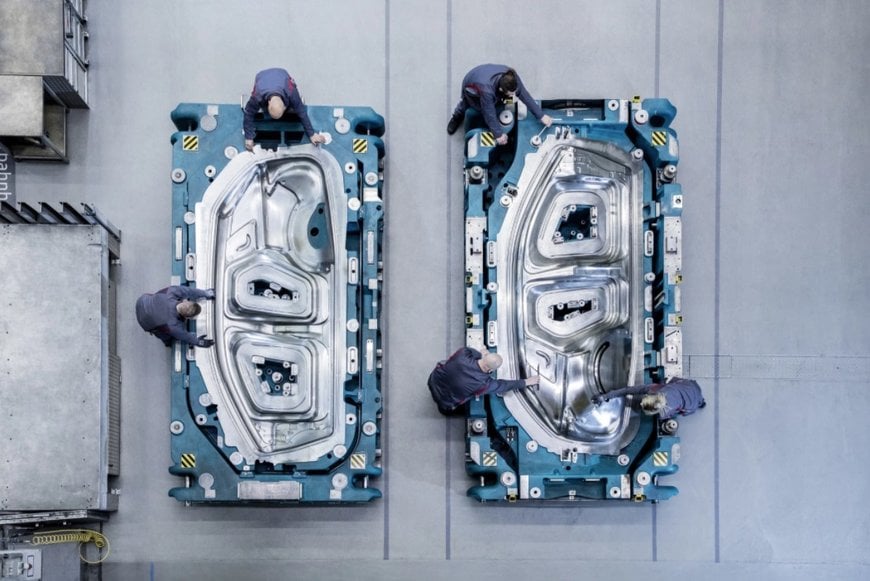 Precision in every detail: Toolmaking translates the emotional design of the Audi Q4 e-tron into sheet metal